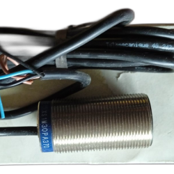 Telemecanique XPSAT3410 – Module sécurité arrêt urgence