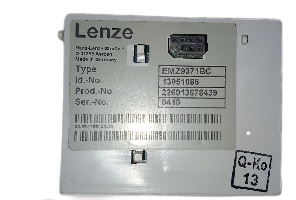 Lenze EMZ9371BC Keypad xt – Module de commande / Interface opérateur Global Drive