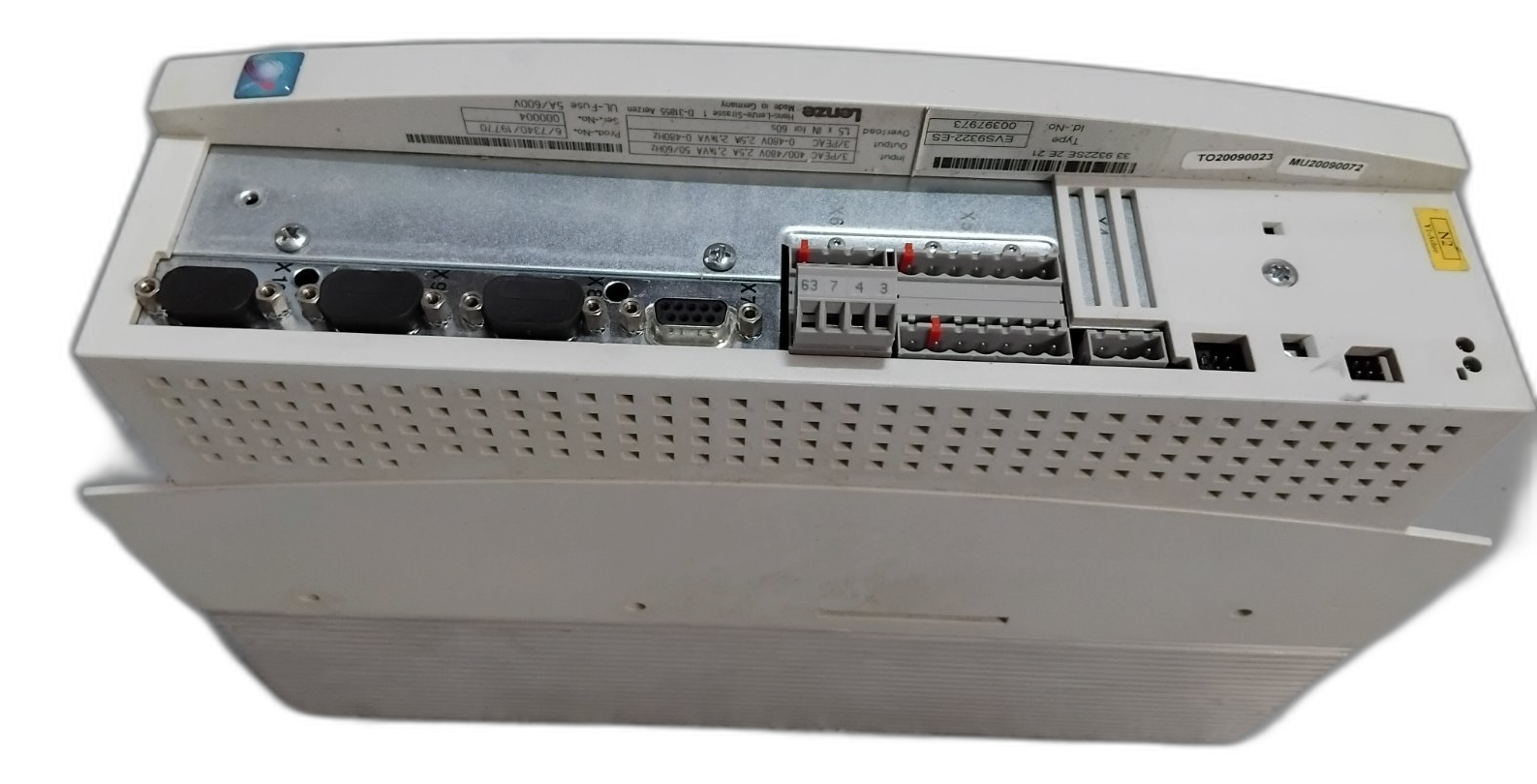 L0472_EVS9322-ES-1.png