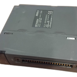 Mitsubishi MELSEC-Q QD75M1 - Module de positionnement 1 axe SSCNET