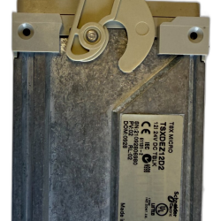 Telemecanique XPSAT3410 – Module sécurité arrêt urgence